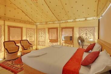 Hotel Kanj Shekhana Desert Safari Camp