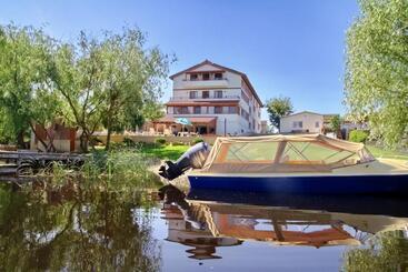 Pensiunea Pestisorul