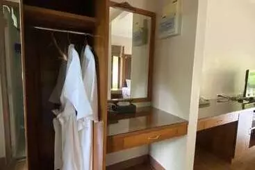 ホテル Chaithalay Khanom Resort