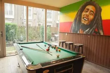 Alberg The Flying Pig Uptown