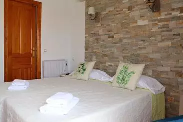 Hostal La Paloma Ii   Hotel Calpe Grupo