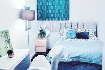Pension  Cosyroom Close To University Of Bradford And City Centre