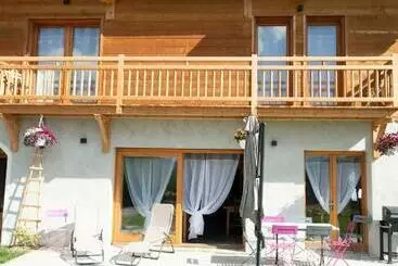 Aamiaismajoitus (B&B) Le Chalet Bazan