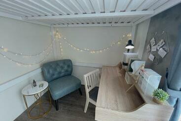 Hospedaria Solitude Space