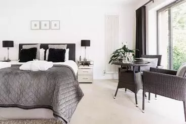 Aamiaismajoitus (B&B) Boswenna