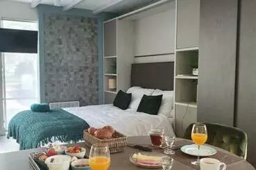 Bed And Breakfast En Studio Het Atelier