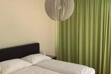 ユースホステル Gasthof Zum Schilling