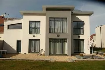 ベッドアンドブレックファースト Chambres D Hôtes Dans Maison Contemporaine