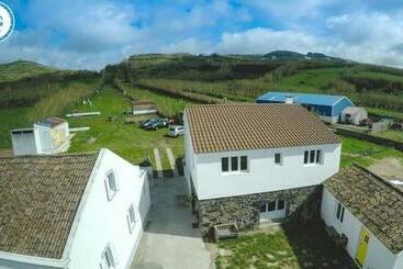 ペンション Casa Das Camarinhas Raal 542 Casa Partilhada