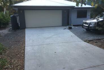 مبيت وإفطار Share Rainbow Denny S House