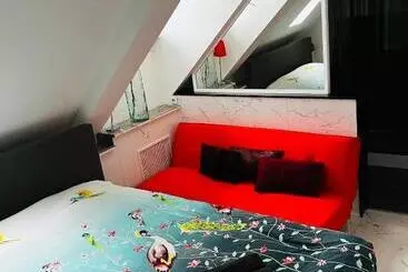 Aamiaismajoitus (B&B) Chez Hélène Luxury Bnb