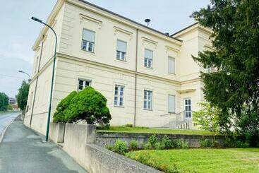 ベッドアンドブレックファースト Haus Am Eck