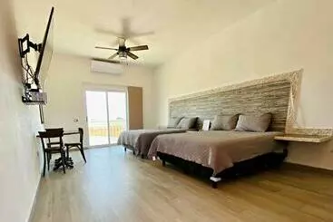 Hotel Rancho Sotolar Glamping Linares
