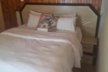 Отель Miami Guest House