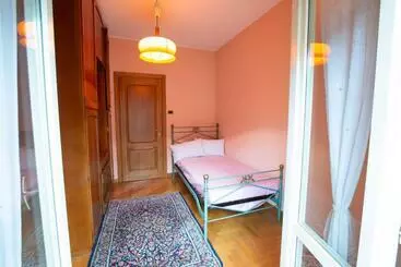 Pensionat Villa Grande Con Stanze, Bagni E Giardino