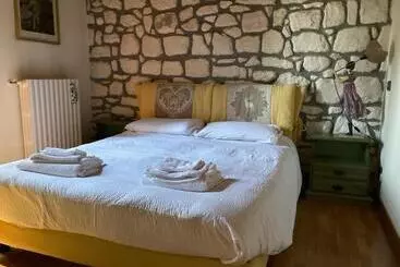 Aamiaismajoitus (B&B) Chalet Mirastelle