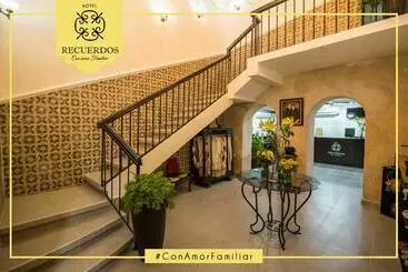 هتل Recuerdos