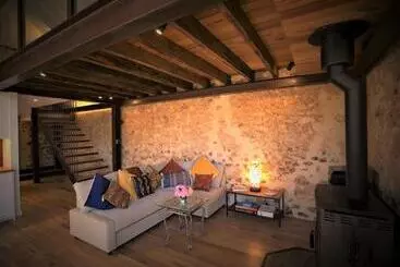 Bed & Breakfast The Old Chaff Mill Organic Vineyard Retreat