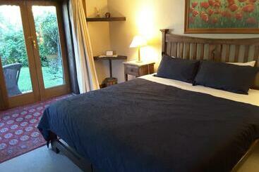 مبيت وإفطار Wanaka Stonehouse