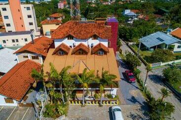 پانسیون Pousada Capricórnio