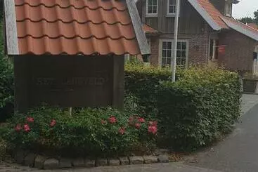 Aamiaismajoitus (B&B) Bglv