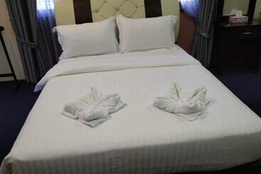 ホテル Maidam Inn