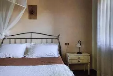 Pietra D Acqua B&b In The Woods