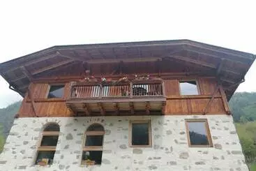 Aamiaismajoitus (B&B) Mas Dei Bati