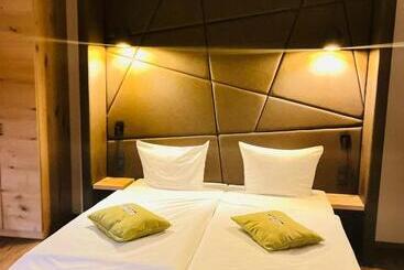 Hotel Gasthof Metzgerei Drei Linden