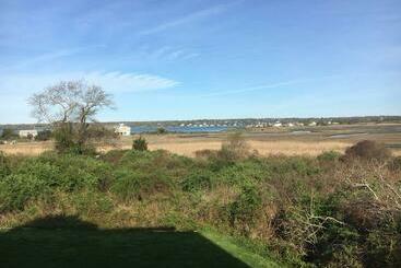 Bed and Breakfast Large Modern Private Suite By The Sea Birders Paradise