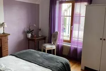 Nocleg ze śniadaniem Suite Familiale Du Bourgeau