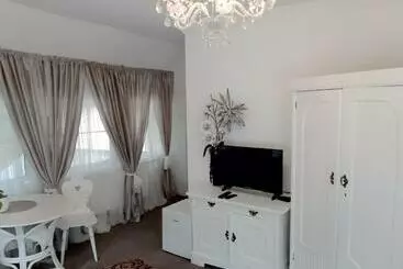 Majatalo Penzion A Restaurace Belveder