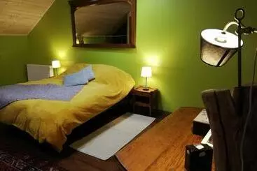 Aamiaismajoitus (B&B) La Grange Du Kerala