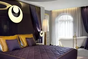 Sura Design Hotel & Suites