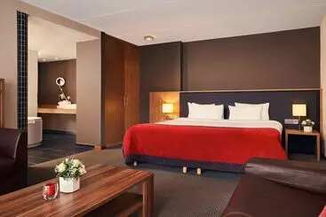 Van Der Valk Hotel Dennenhof