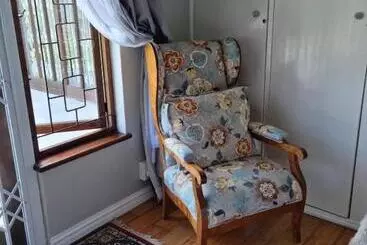 Aamiaismajoitus (B&B) Churchill House