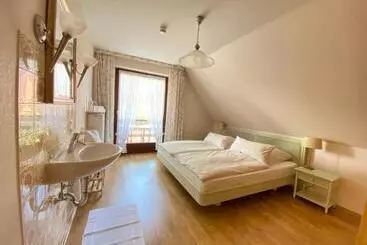 Majatalo Gästezimmer Neumair