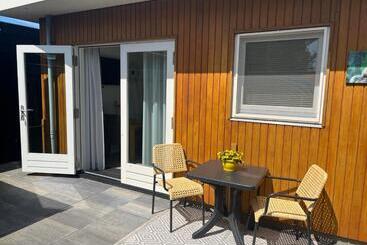 Bed and Breakfast Luxe Kamer Chambre Renard Met Eigen Terras