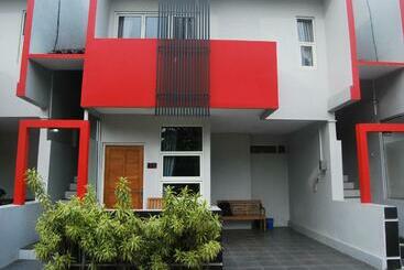 ホテル Wisma Andany