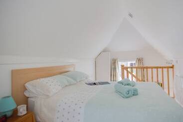 مبيت وإفطار Guest Suite At 31 Little England