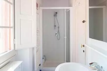 Aamiaismajoitus (B&B) Villa Il Rossignolo