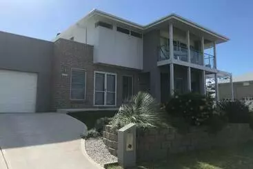 ペンション Broughton Views