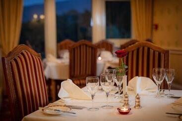 Hotel Glengarry Castle