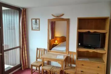 Апартаменты Vvf Les Sittelles à Montalbert