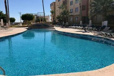 هتل آپارتمان Condo De Cortez