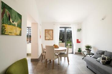 فندق Agriturismo La Ghiga