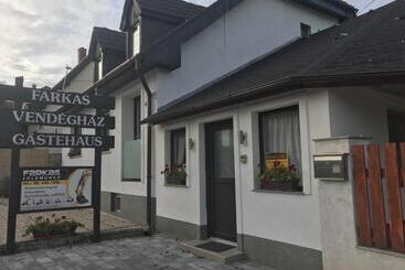 Pension Farkas Vendégház