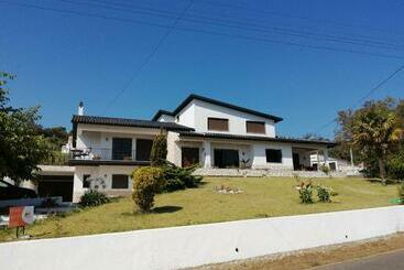 Bed and Breakfast Bb Silvercoast Casa Das Flores