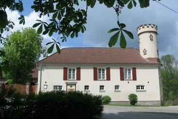 בית מלון כפרי Pension Kastanienhof