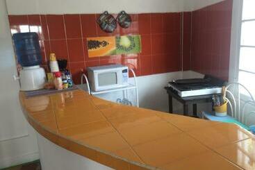 پانسیون Hostal La Concordia